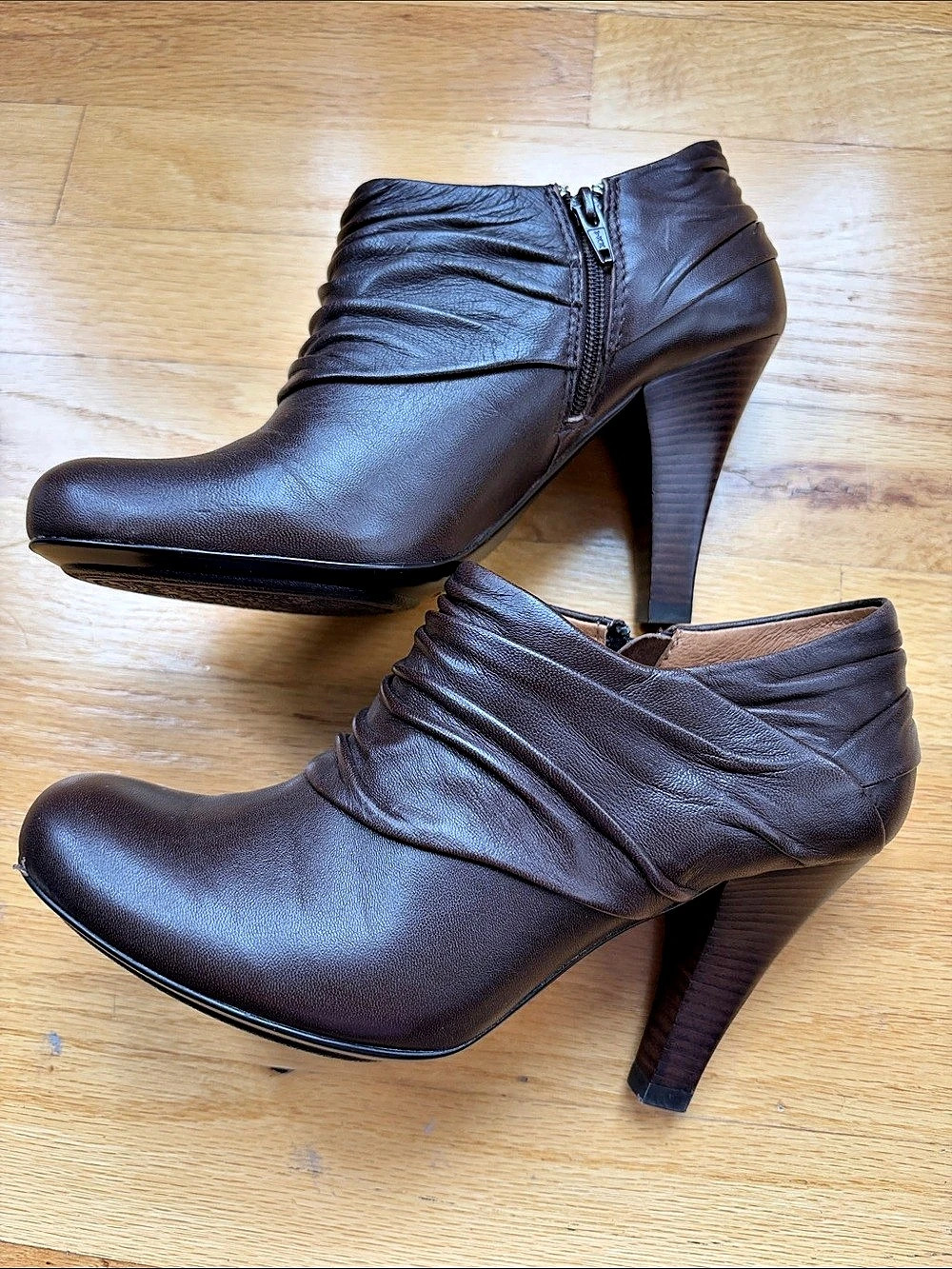 SoftWalk Brown Ruched Heeled Ankle Boots